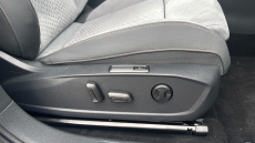 CUPRA Born 170kW e-Boost V3 59kWh 5dr Auto Electric Hatchback